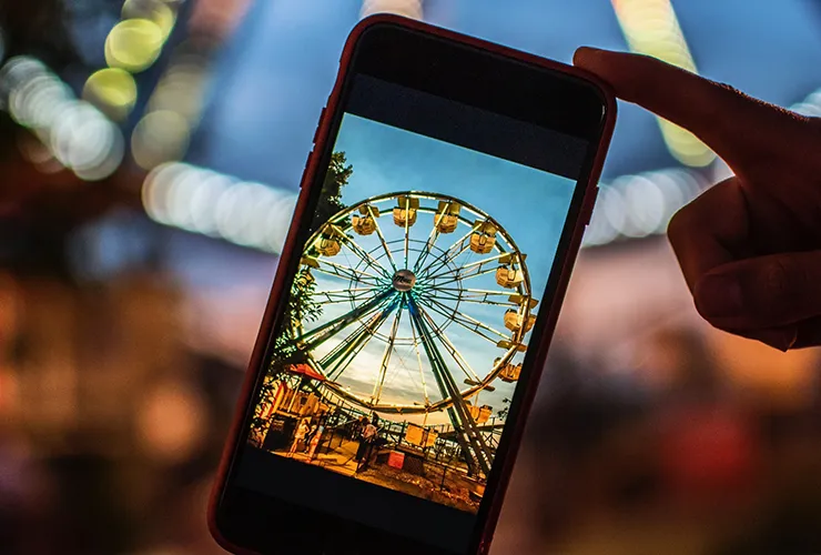 Etui silikonowe 4Mobee do Apple iPhone XS